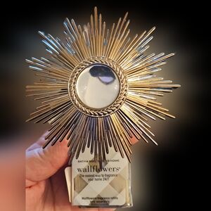 Vintage Bath & Body Works Wallflower Diffuser Plug-in, Sunburst (2014)